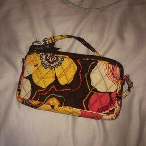 vera bradley wristlet